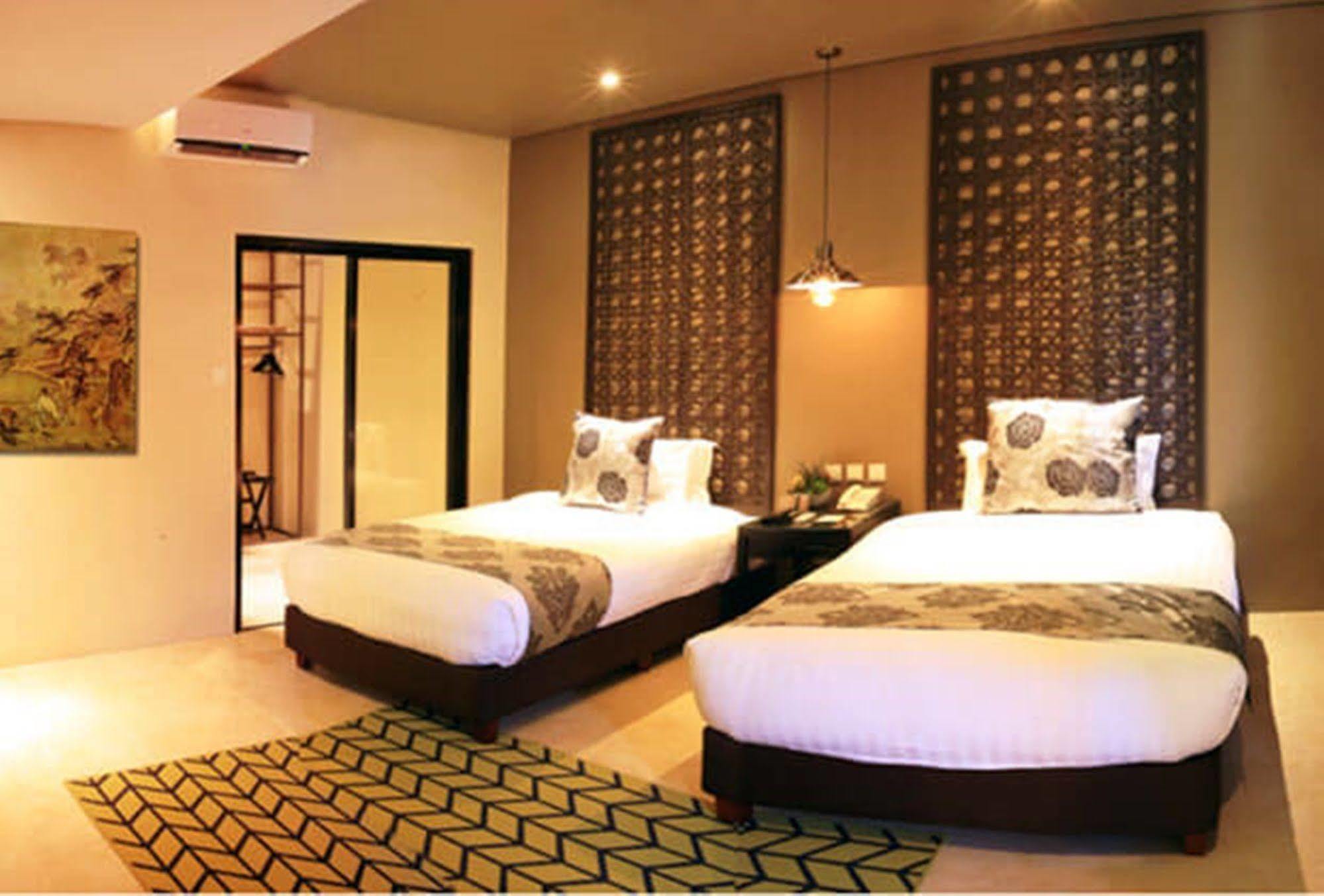 The Oriental Leyte Hotell Palo Eksteriør bilde